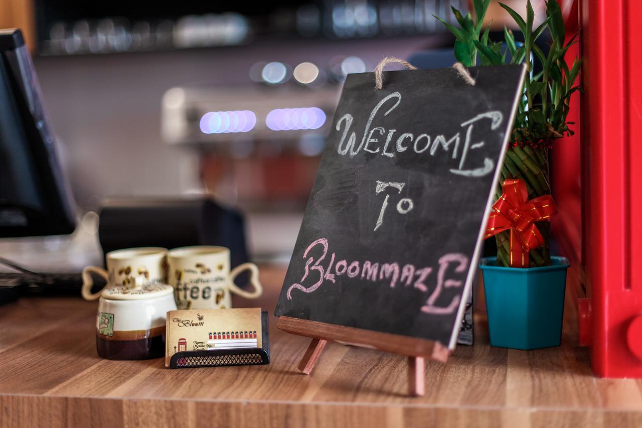 Bloommaze Boutique Hotel Puchong Bagian luar foto