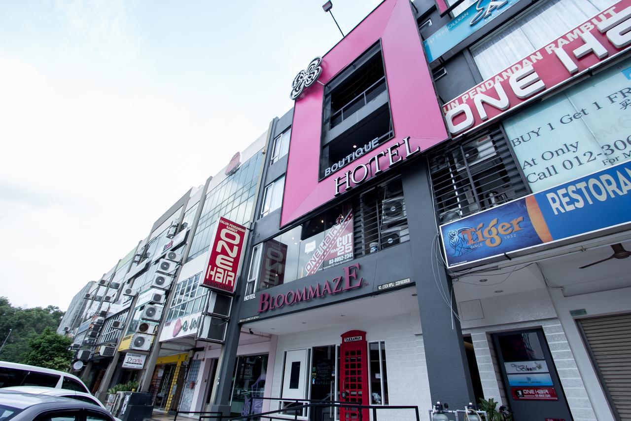 Bloommaze Boutique Hotel Puchong Bagian luar foto