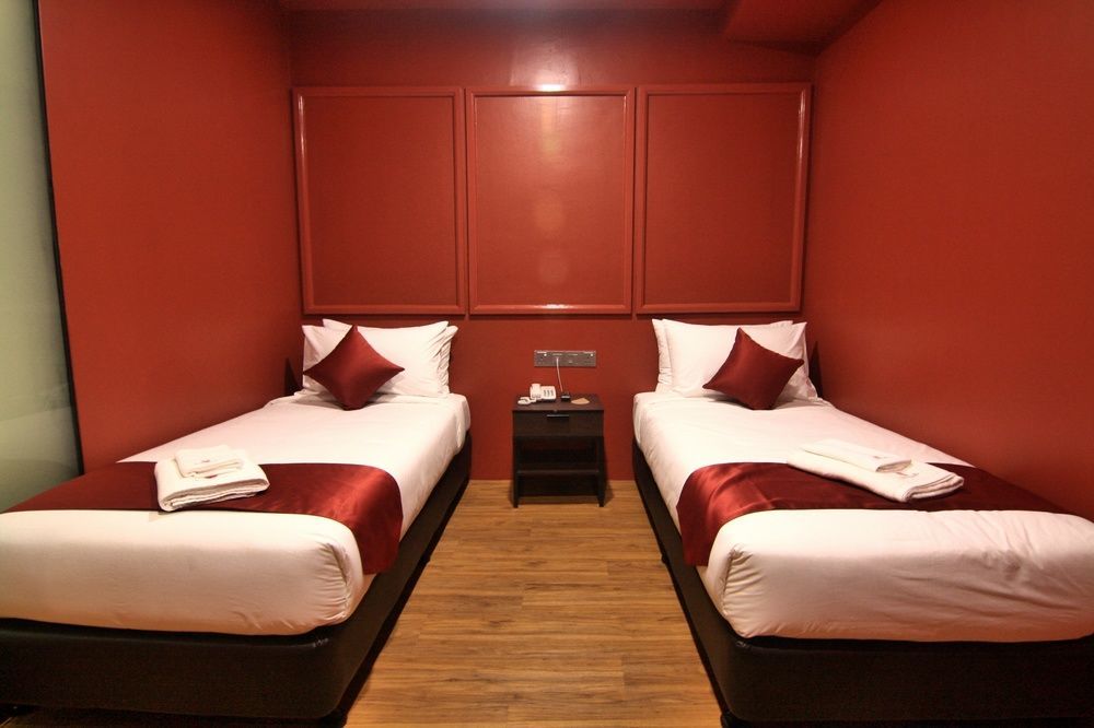 Bloommaze Boutique Hotel Puchong Bagian luar foto